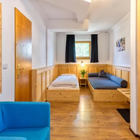 Heigl Hotell 3*