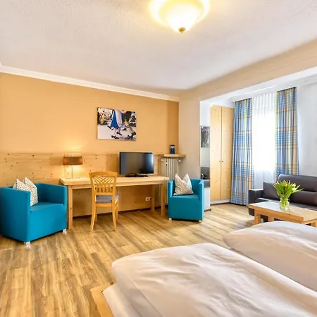 Hotell Heigl 3*