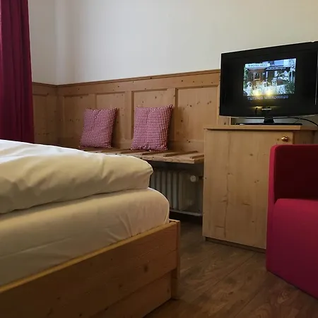 Hotel Heigl 3*