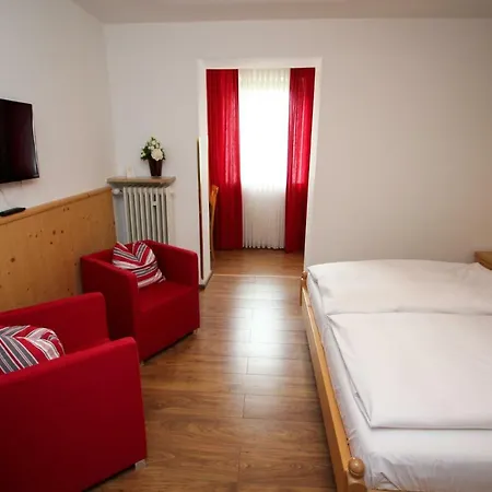 Hotel Heigl 3*